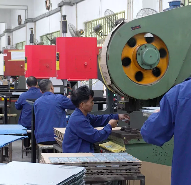 Hogyan lehet javítani a fémlemez alkatrészek gyártási hatékonyságát