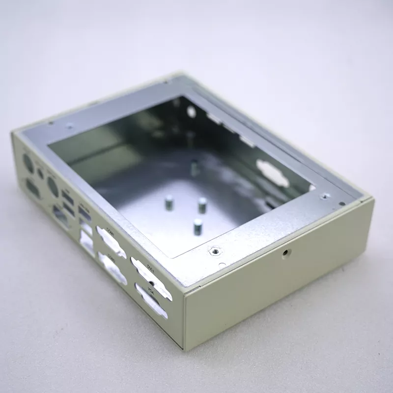 Szerverszekrény fémlemez